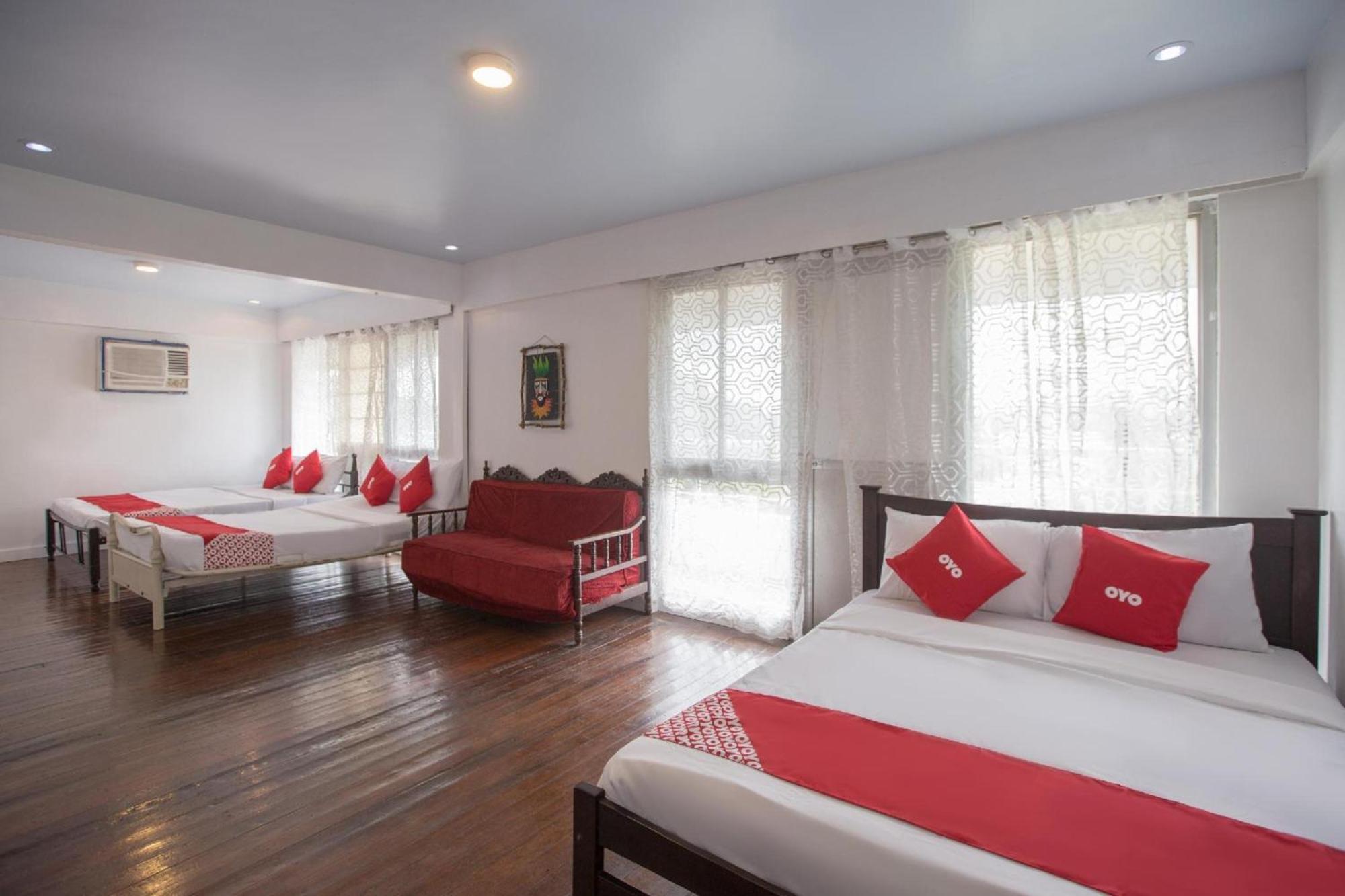 Hotel Oyo 588 Sunrock